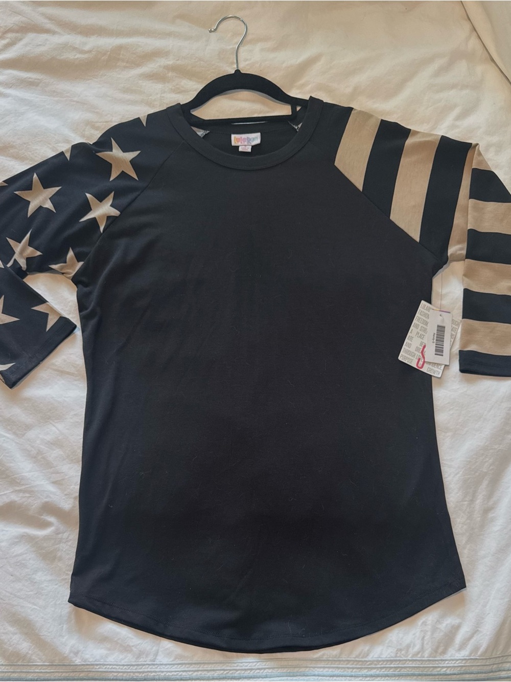 LuLaRoe NWT Americana American Flag Randy Shirt Small